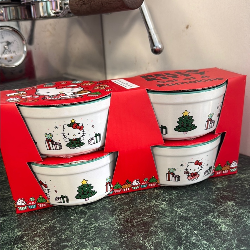 Hello Kitty Christmas Ramekin Bowl Set New